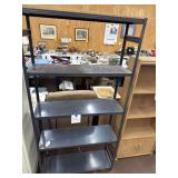 Metal shelf unit