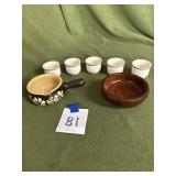 Custard cups, bowl, mug