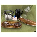 Teapot, carafe, canister, rings, trays