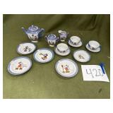 Mickey Mouse tea set
