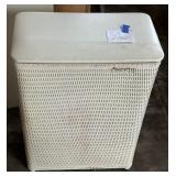 Vintage hamper
