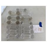 Crystal knife rests