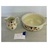 Hall creamer, casserole dish