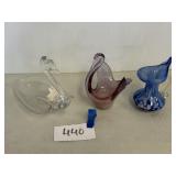 Glass swans, vase