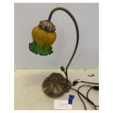 Desk lamp