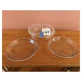 Glass pie plates, casserole dish