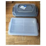 Cake pans