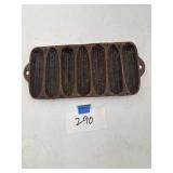 Cast iron cornbread pan