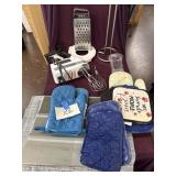 Mixer grater, towel holder, mitts, pot holders, ec