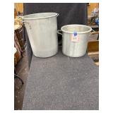 Stock pots