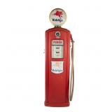 Mid 20th Century Bennett #646 Mobilgas Pump