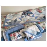 Full Size Comforter w/pillow shams