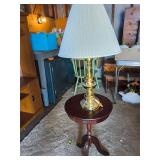 Round Table & Lamp