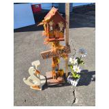 Welcome Birdhouse, Flowers, plus