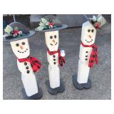 3 Wooden Snowmen