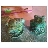 Pair of Garden Frogs