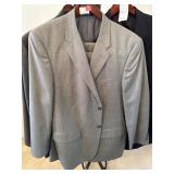 10 - 46R Men's Suits