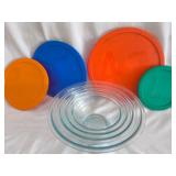 Set of 4 Mixing Bowls W/Covers