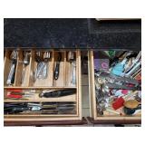 Westside 2-Drawers of Kitchen Tinsels