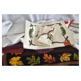 Place Mats, Towels & Tablecloths