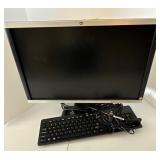 HP Monitor 22' and keyboard