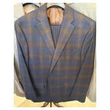 5 - 44R Men's Suits