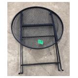 Metal Patio Table Folds 28'X28'