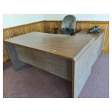 'L' Shaped Desk