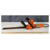 Black & Decker Hedge Trimmer - 16' Electric