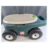 Step 2 Garden Cart