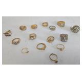 15-Costume Rings