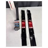 New Craftsman Mower Blades, 1 1/4'X1 1/4' Trailer