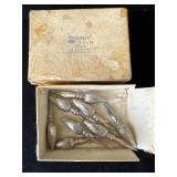 Vintage Silvertone Corn Cob Holders Set of 8