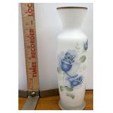 blue rose vase