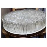 Ceiling light fixture