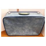 Venture blue suitcase