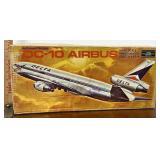 DC-10 Airbus model kit