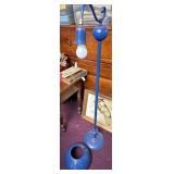 Floor lamp with shade