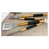 Bbq utensils