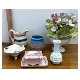 assorted pottery, including flower vase, hartstone