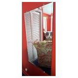 Beveled edge mirror