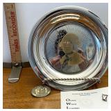 George Washington plate including pins