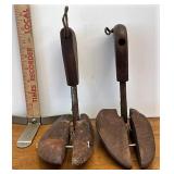 shoe stretchers