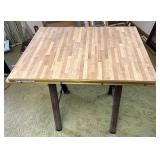 Wooden work table