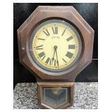 Bolivia clock