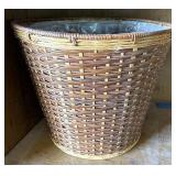 Waste basket
