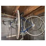 Viscount Sebring road bicycle and wheels