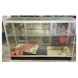 display case broken glass on side 5ft