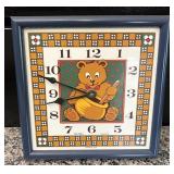 Bear clock