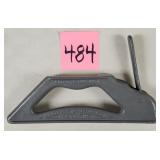 Hammacher Schlemmer Iron Vice